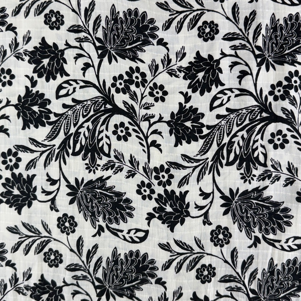 Basic Editions 3/4 Long Sleeve Blouse Shirt Top Black White Floral Womens L - Picture 2 of 8